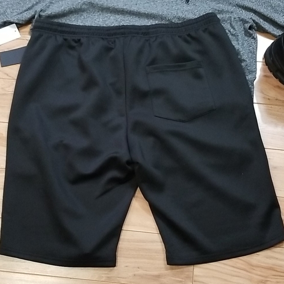 Public Record 3X - Picture 4 of 7